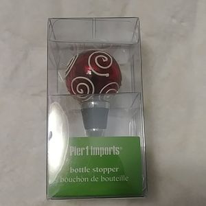 🎈PIER 1 IMPORTS RED SWIRL BOTTLE STOPPER